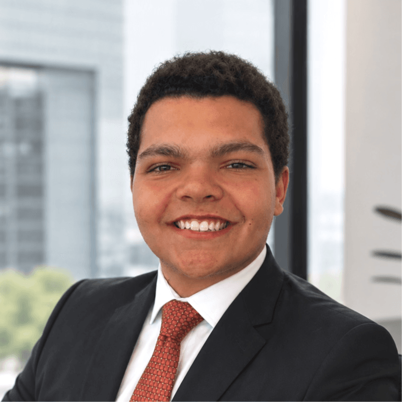 Retrato de Santiago Pereira, CFO de LOGIA