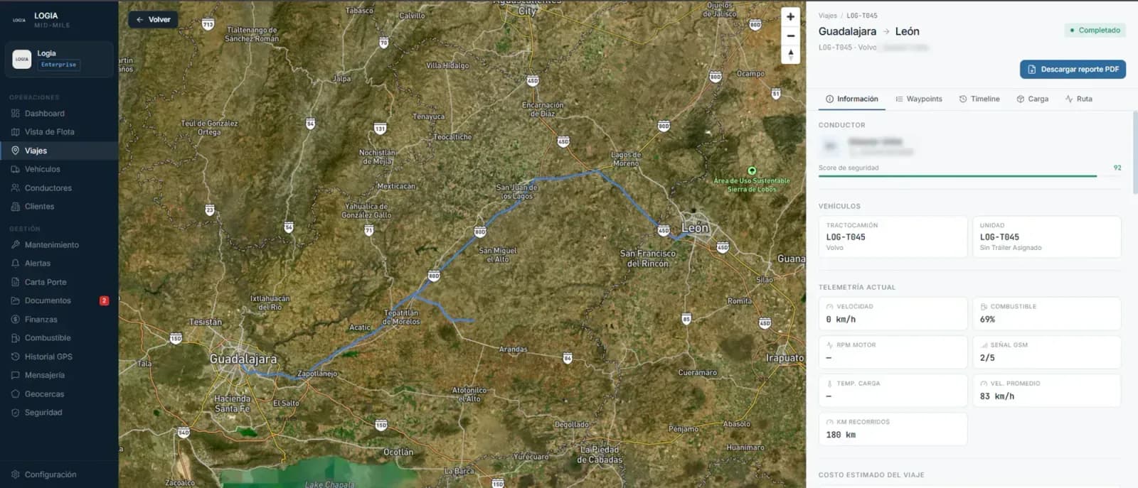 Detalle de un viaje Guadalajara–León en LOGIA Mid-Mile: ruta en el mapa, conductor, tractocamión y telemetría actual.